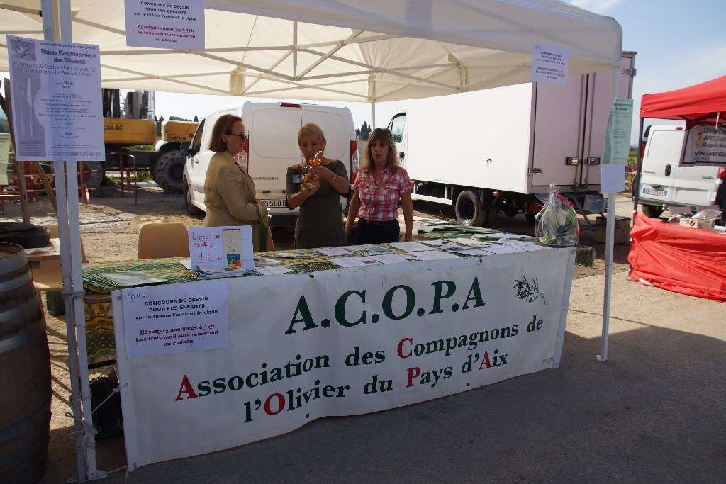 Fête de l'olive et du vin du 19 Octobre 2014 à la Fare Les Oliviers