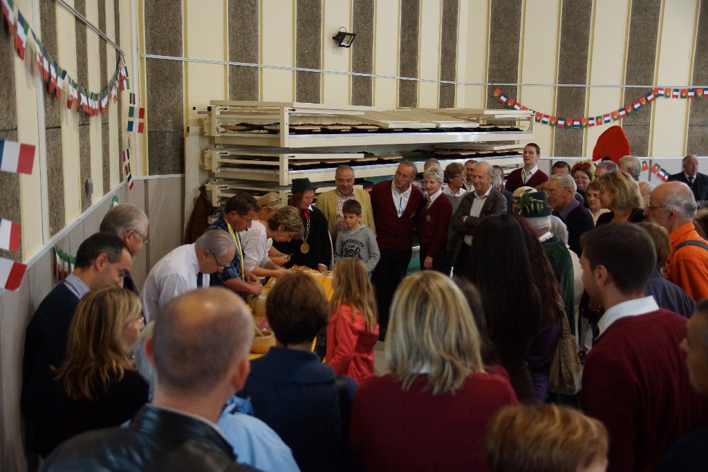 Fête de l'Olive et du Vin du 18 Octobre 2015 à La Fare Les Oliviers