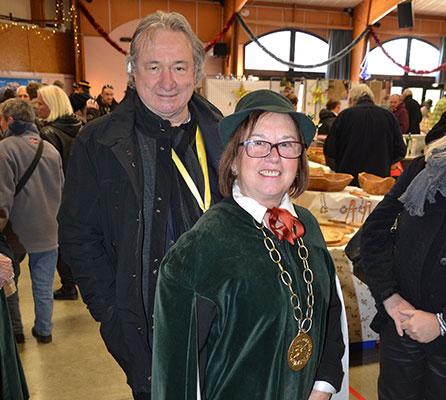 La confrérie à Pelissanne à l'occasion de la fête de la truffe.
