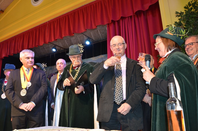 La confrérie à Pelissanne à l'occasion de la fête de la truffe.