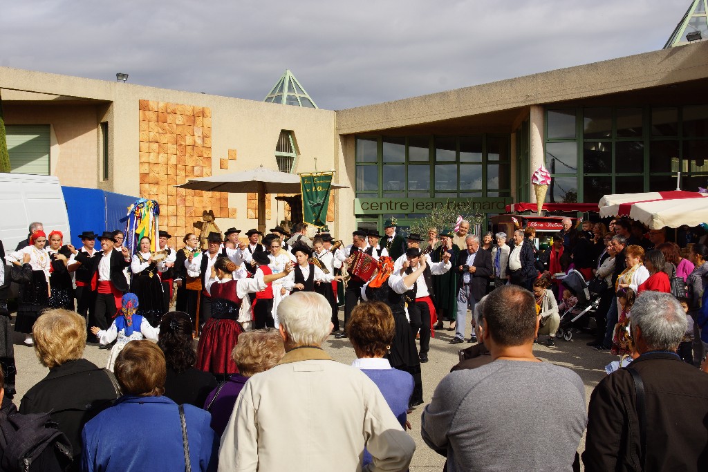 Fête de l'Olive et du Vin du 16 Octobre 2016 à la Fare Les Oliviers