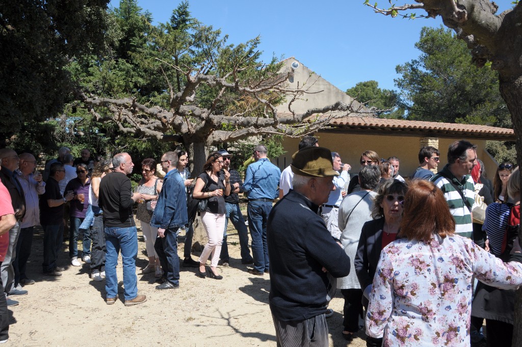 Dmonstration de taille et Aoli Gant au domaine de Lunard